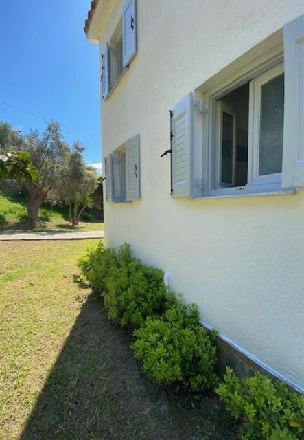 Calma Cottage Skiathos Town Bagian luar foto